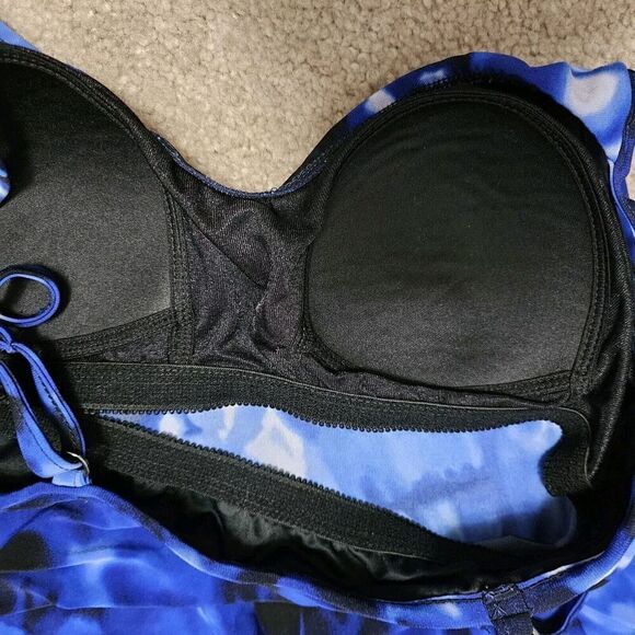 Magicsuit Tiered Tankini Swim Top Blue Tie Dyed V-Neck Bra Adjustable Size 8 - Picture 6 of 9